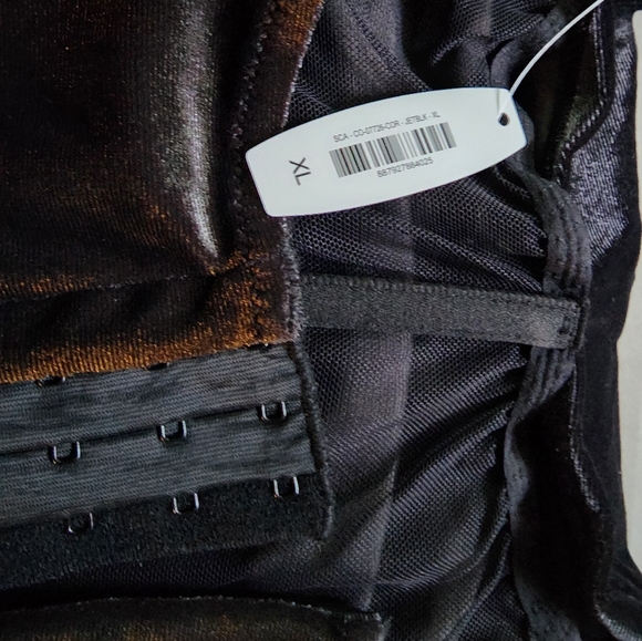 Velvet corset - Picture 3 of 7